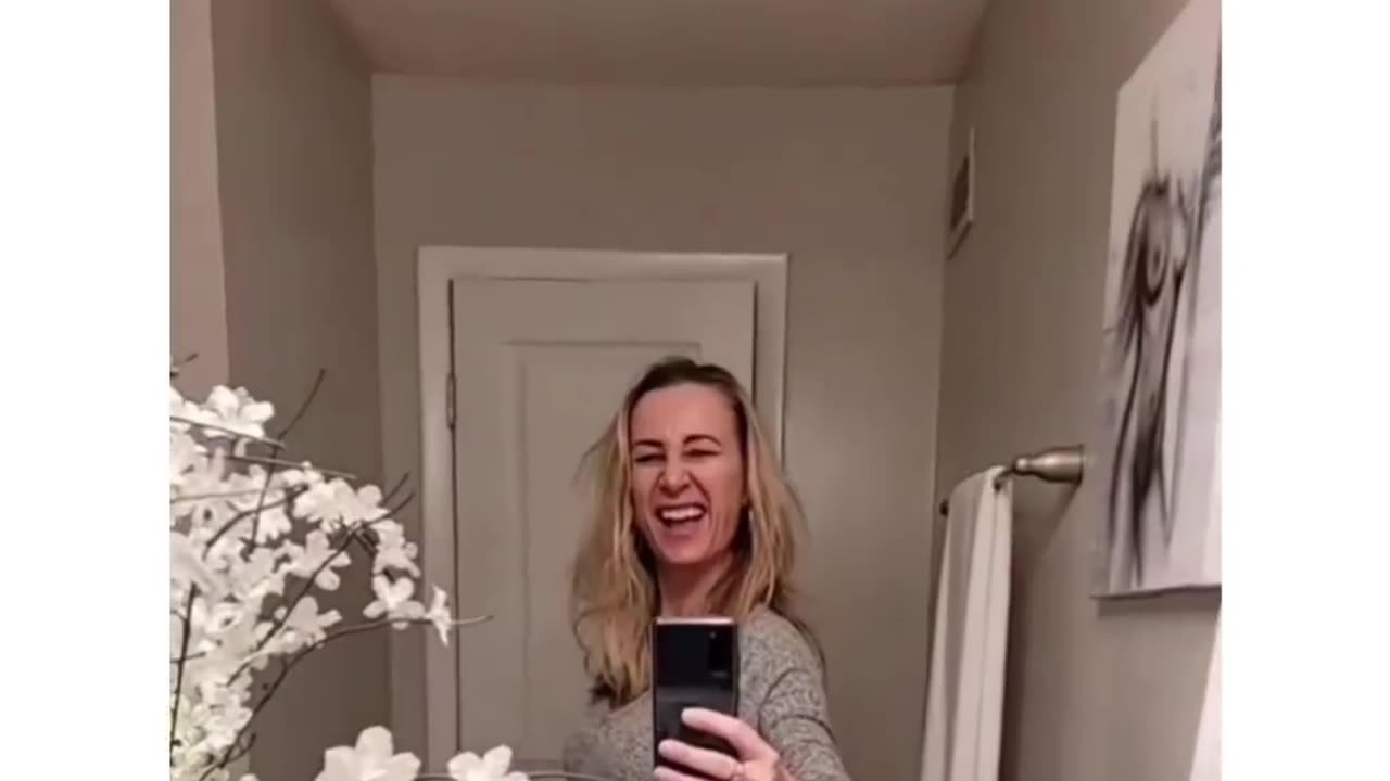 She sure knows how to create a fire profile picture!😂