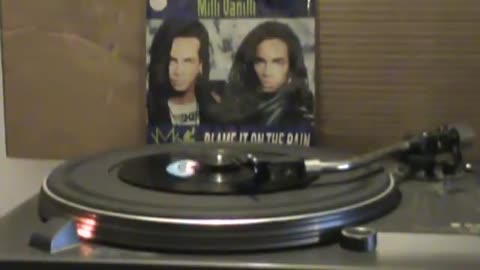 Milli Vanilli - Blame it on the Rain Original Beat