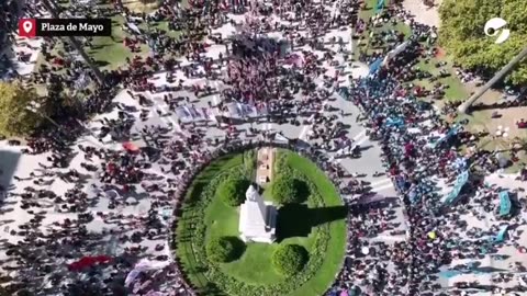 Thousands of Argentines demonstrated in Buenos Aires against the rising cost of living.