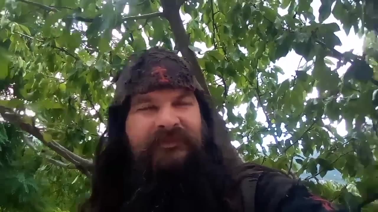 ΕΣΕΙΣ ΕΙΣΑΣΤΕ ΡΑΤΣΙΣΤΕΣ ΕΝΑΝΤΙΟΝ ΜΑΣ