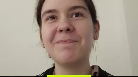 Ukrainians welcome Russia