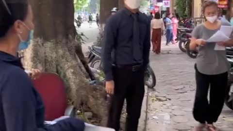 Ngân hàng lừa đảo