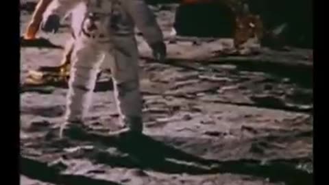 月面着陸、新型コロナウイルス感染症まで最大のデマ