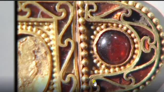 신라新羅 황금보검黃金寶劍 구라 (1080p)