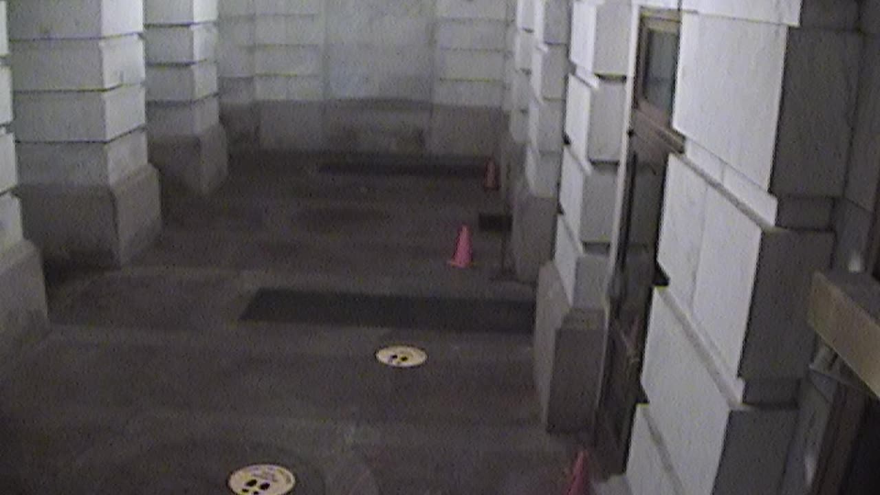 3210LHOB01MainEntranceExterior_2021-01-05_17h30min03s190ms.mp4