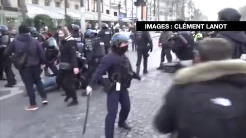 Passage a tabac d'un opposant politique par la milice macronniste