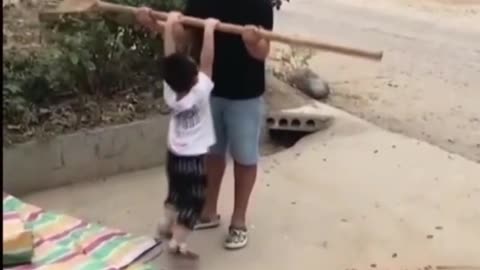 Child amazing act