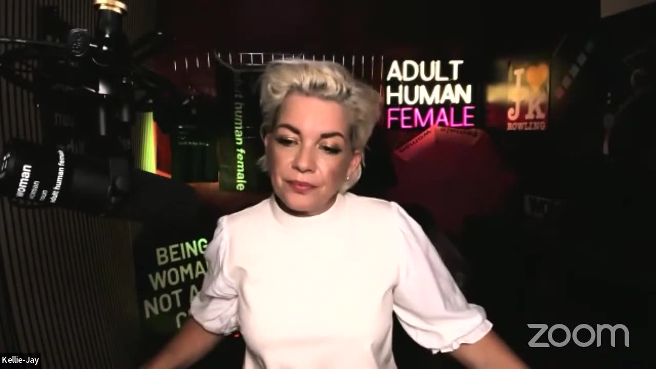 671 Feminists are afraid? Kellie-Jay v Kate Smurthwaite triggered #femalism #womansplaining