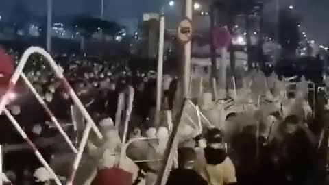 ▶ EXTRAIT-RQ + LIENS parus (1er déc 22) : Des manifestations éclatent en Chine