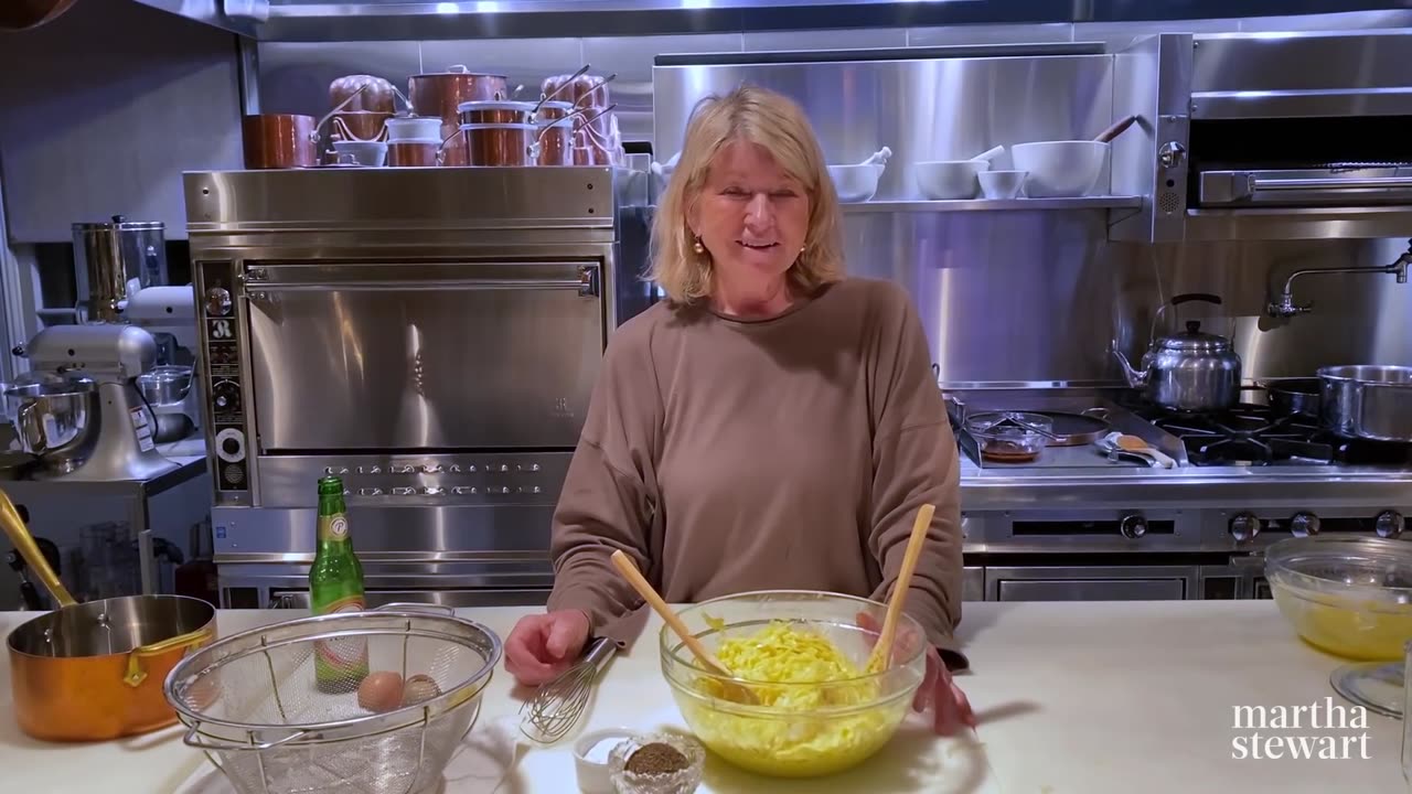 ***Martha Stewart Makes Big Martha's Latke Recipe***
