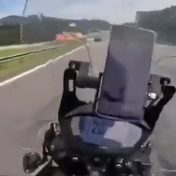 Speed wobble at 200km led to motorcycle crash