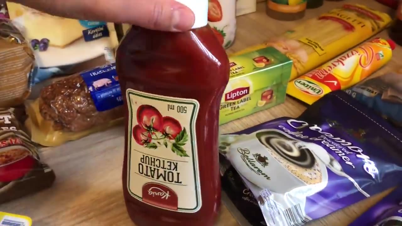 Szilu (Lipóth Szilvia) nagy bevásárlása a Lidl-ben (2021. november)| Szilu (Lipóth Szilvia) 🇭🇺