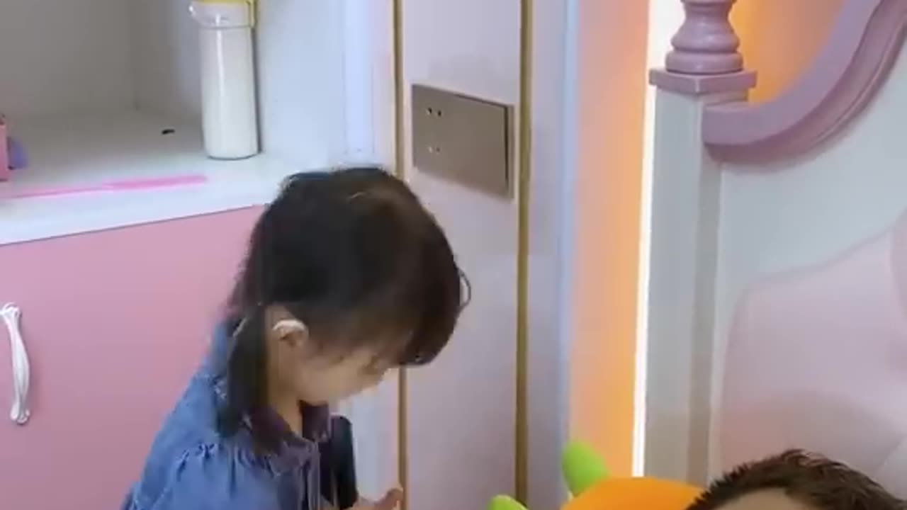 Funny father and doughter