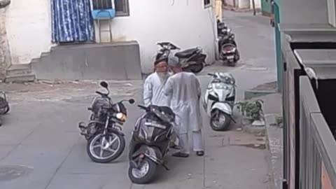 Fight Two old man