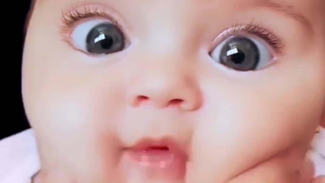 Baby viral 🥰 #shorts #babyshorts #cute #viral #trending #reel #baby #youtubeshorts