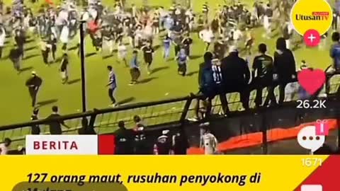 127 suporter die Indonesian football