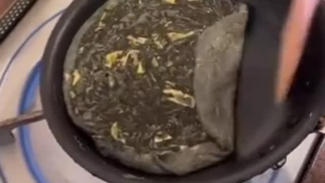 Do you dare to eat it? Anyway, I refuse.thank you