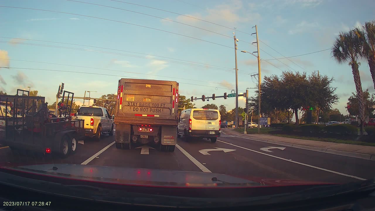 CamPARK 4k Dashcam: Stopped at a red light Quality