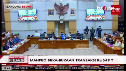 PANAS! jawaban mahfud di hujani