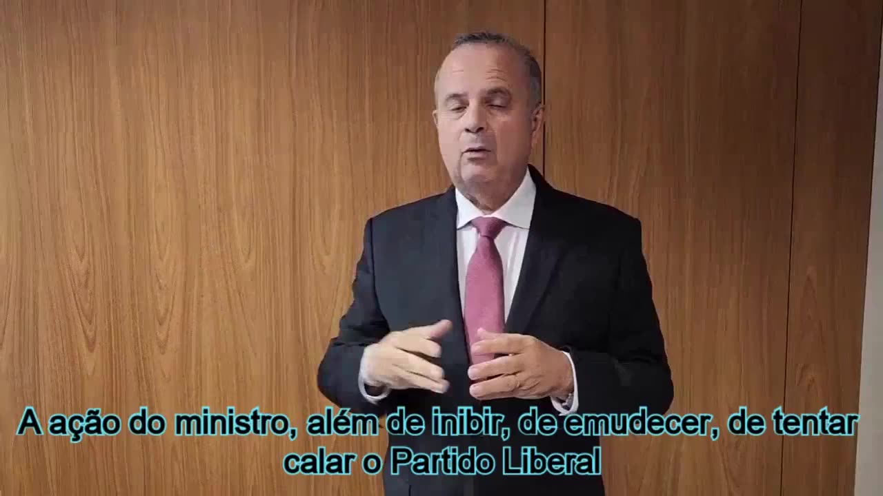 A perseguição política sob o disfarce de justiça ameaça a democracia.