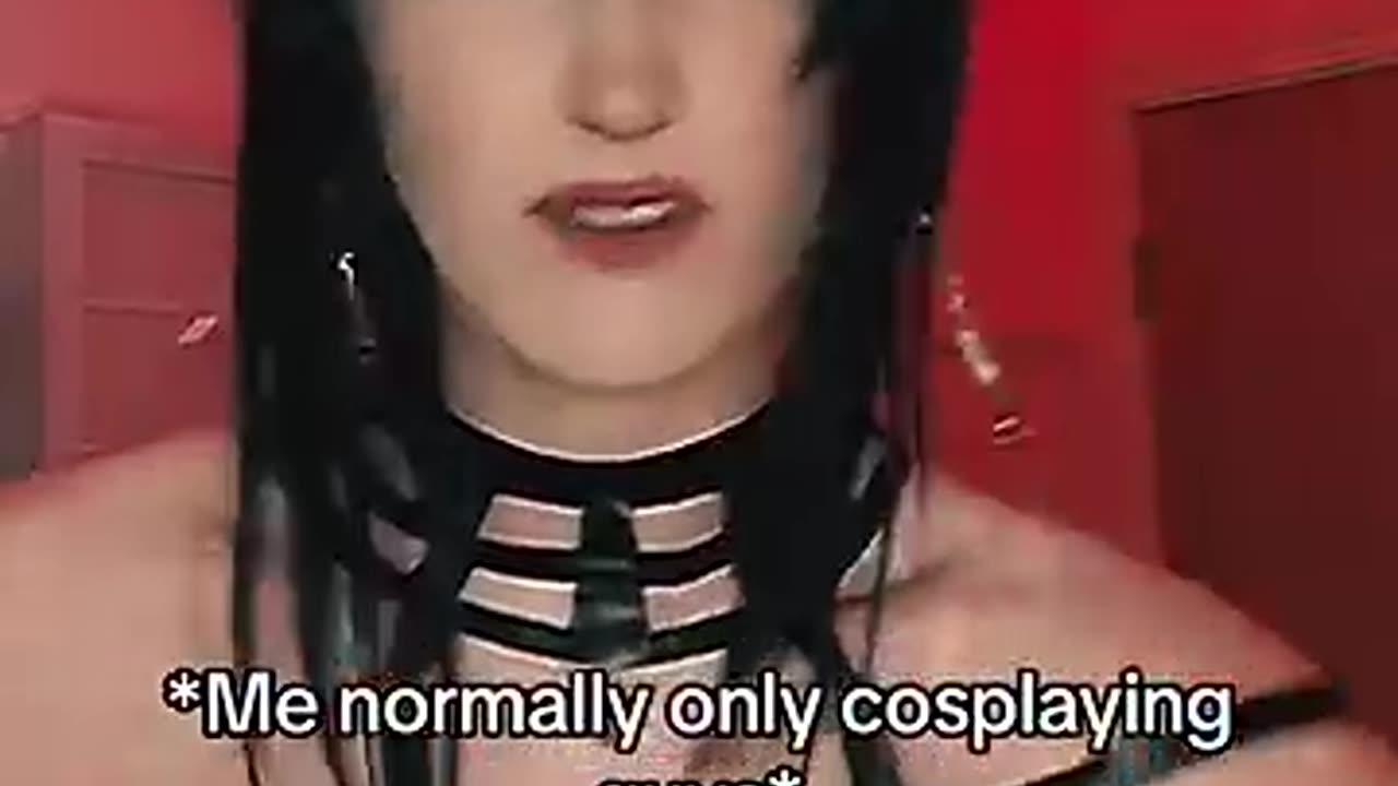 I cosplay a female and suddenly people act like it’s a gender reveal