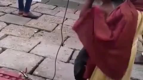 এই নীল জলেতে ভাসাই দিবো মনের জত দুখঃ