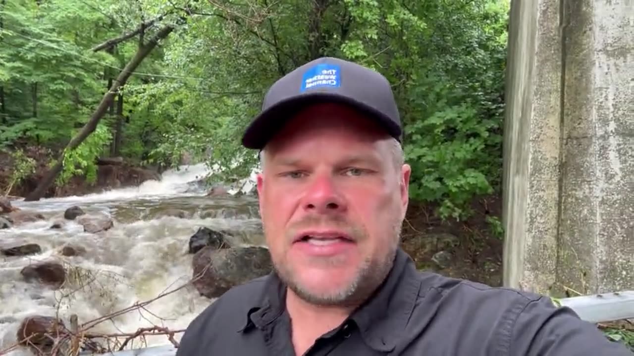 Weather Channel Massive Flooding in #NY Moving into #Vermont