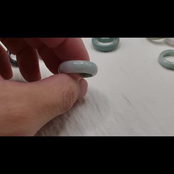 White Jade Ring #ring #jade #jewelry #necklace #giftideas #valentines