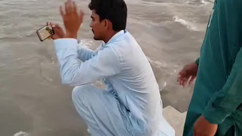 Dost dost na raha funny video