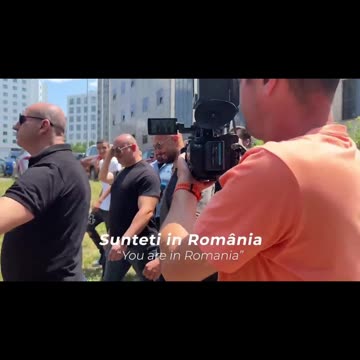 Andrew Tate GOES OFF On Reporters At Court