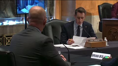 Senator Josh Hawley on Facebook becoming an extended arm of US government