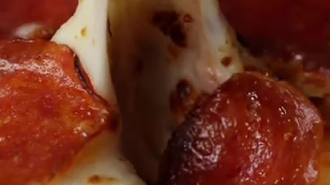 How To Make Pepperoni Pizza_Dip With Garli Knots