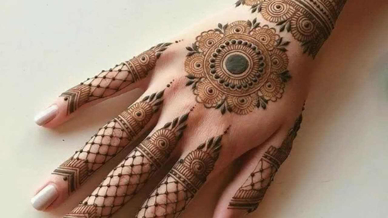 Simple Eid mehandi design