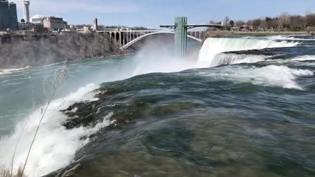 waterfall niagara river