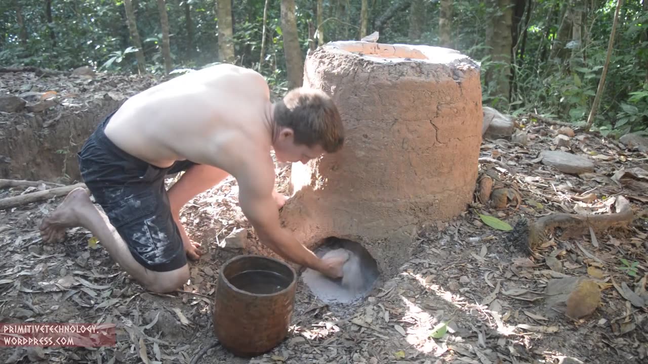 ⚒ BUSH TUCKER MAN 🤠 Episode 8 💪 Robbo Da Yobbo - Bush Tucker Man ：Wood Ash Cement 🔥