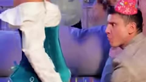 How She Avoided a Date Disaster in Just 5 Minutes! #shorts