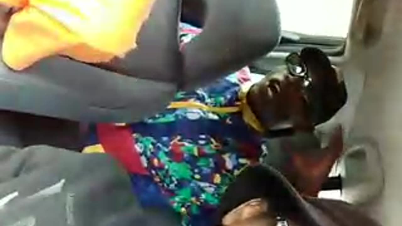 Weekend out with the gents๐๐๐คค๐บ. Don't forget to follow and subscribe.. ENJOY!!