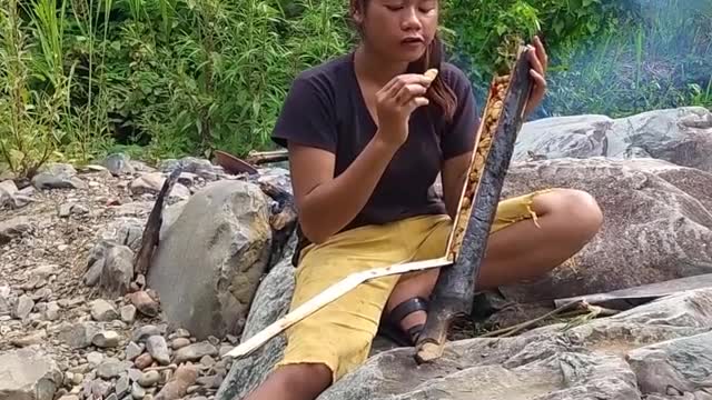 Eating Coconut Worms