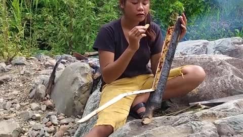 Eating Coconut Worms