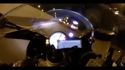 TO THE LIMIT WITH HE BIKES/ AL LIMITE CON LAS MOTOS