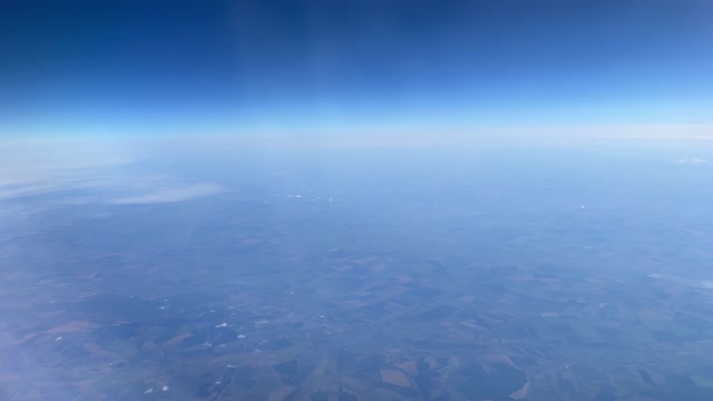 10 minutes of airplane flight sound for relaxation and sleep. The noise of aircraft engines.