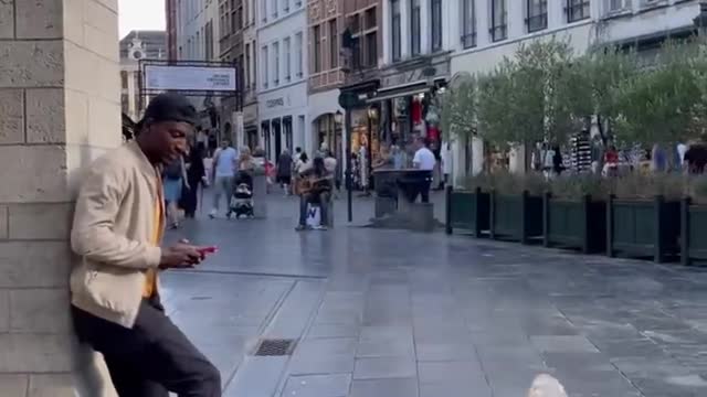 what a humiliation 🤯🔥😱#footballshorts #freestylefootball #diallofreestyle#bruxelles #reel