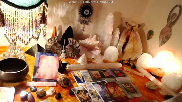 Cancer Last Half Feb: Crystal Keys, Embrace compassion & Gratitude!