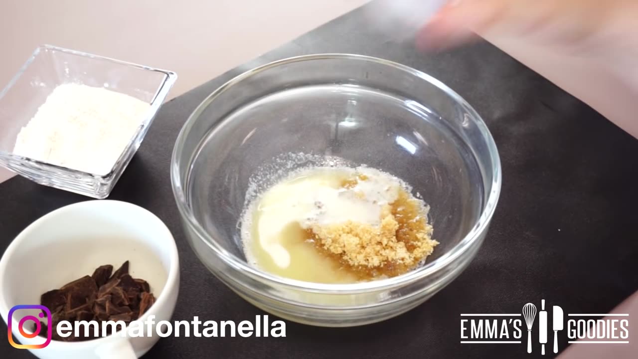 Make cookies fast the easyiest way to make cookies at home