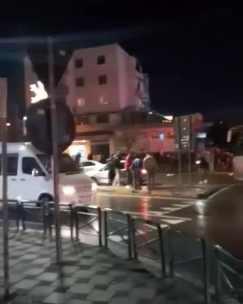 1-Autobusi ne flake/ Elbasan