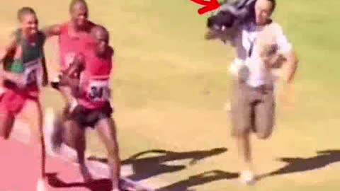 Cameraman Runs Faster Than The Athletes Again