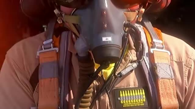 Ukrainian Su-25 Launching Flares