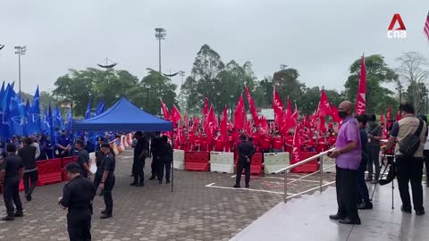 Malaysia GE15: Supporters show up in force at nomination centres