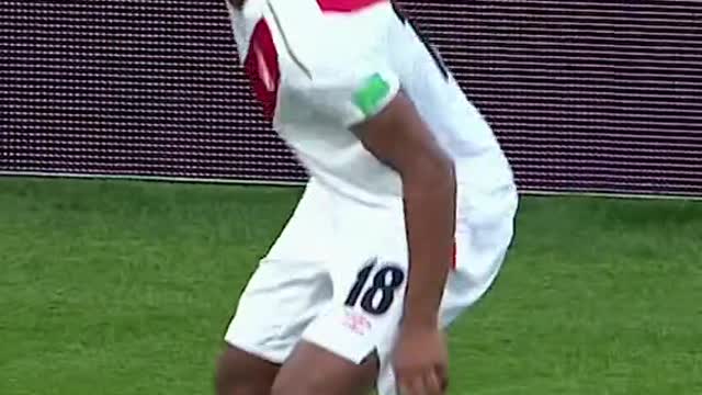 Carrillo toying with defenders and ruining lives 🇵🇪 #andrecarrillo #peru