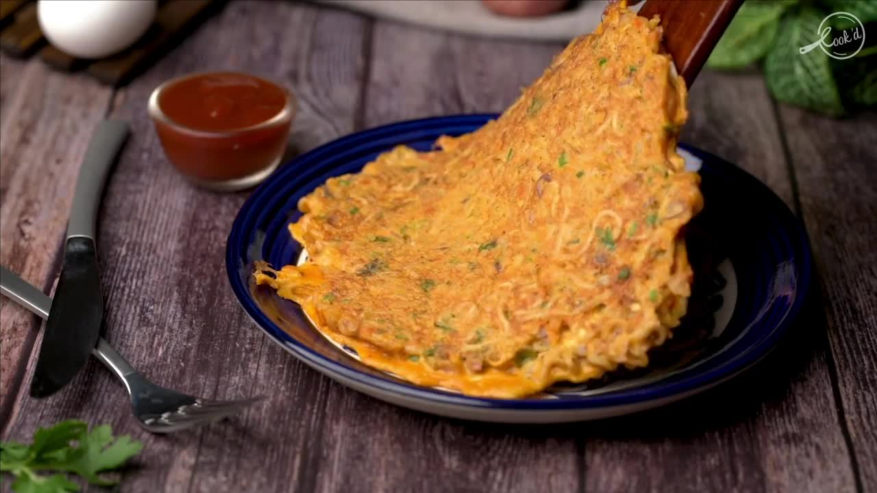 [New Tasty] Noodles Omelette Recipe _ Kids Special Egg Snack Recipes _ Cookd